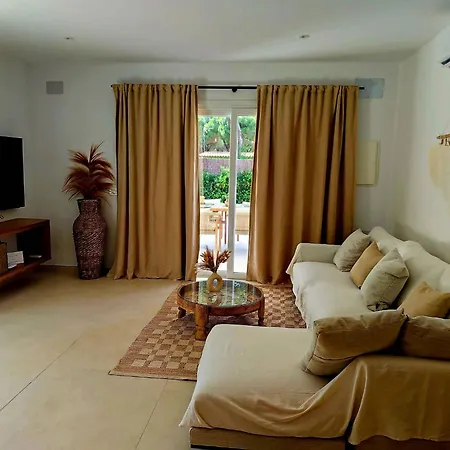 Pinar Вілла Коніль-де-ла-Фронтера